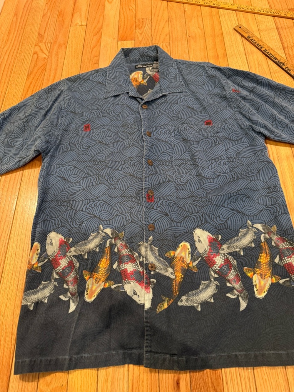 VTG Men's Blue Koi Print Button-Up Shirt